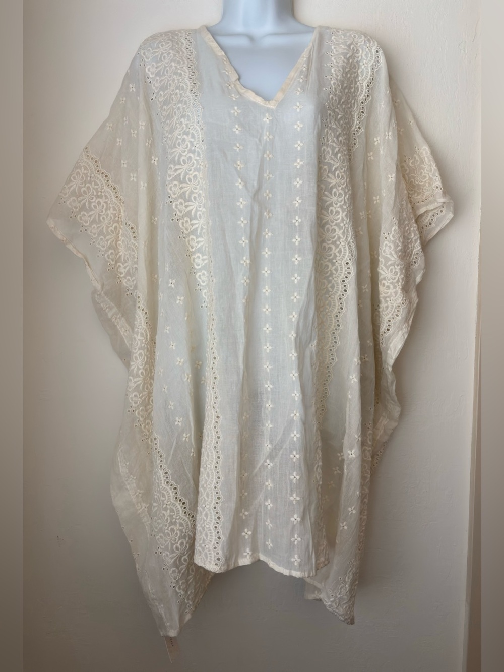 Elizabeth Gillett Anthropologie Cover Up Tunic One Size NEW Ivory Floral Eyelet